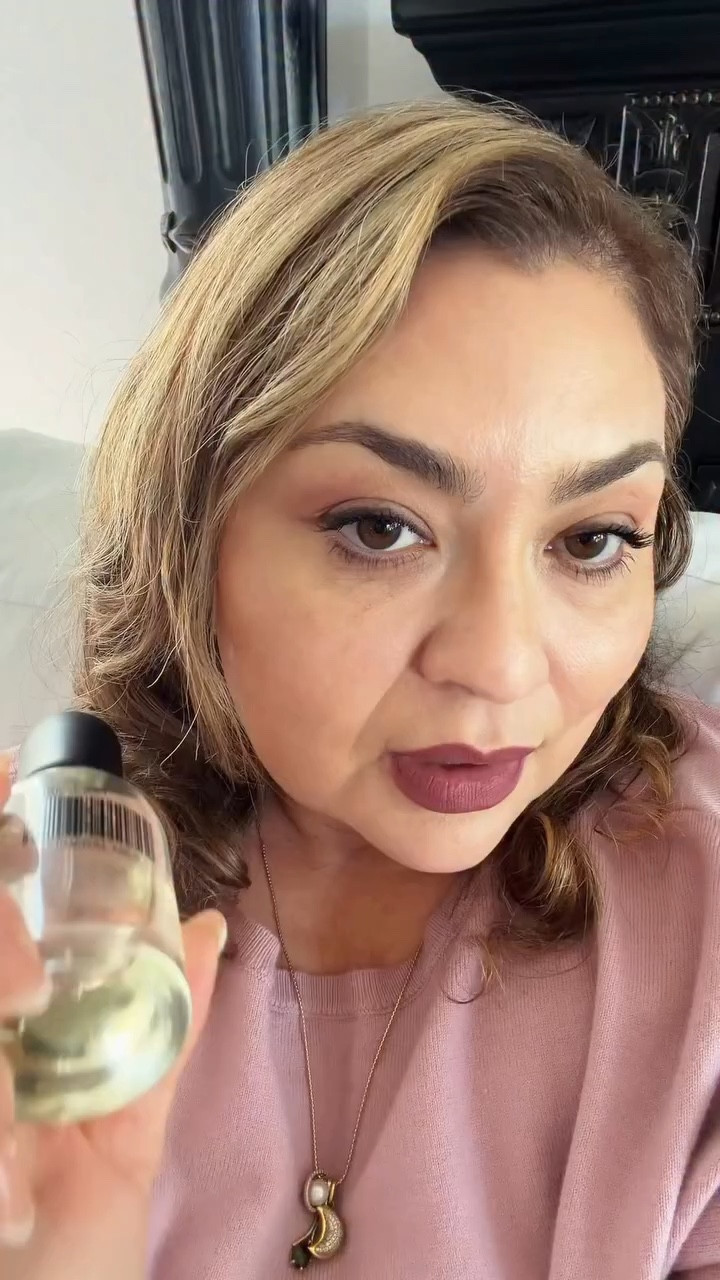 Review of my newest fragrance obsession from @dedcool. 

*I received DedCool Mineral Milk perfume as part of an educational promotion. 

#dedcool #fragranceaddict #cleanfragrance #everydayluxury #perfumelover

#LTKselfcare #LTKBeauty #LTKSaleAlert