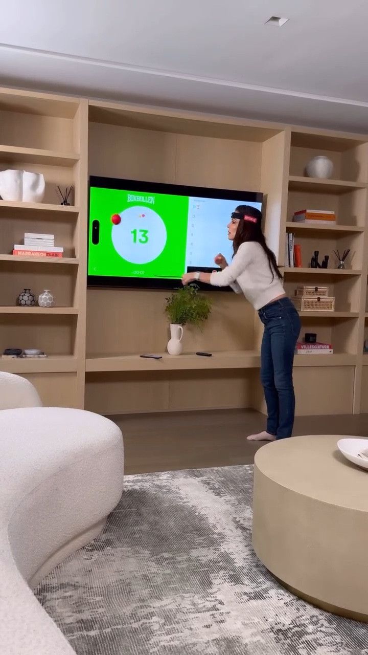 @boxbollen is AMAZING! Looking for a great gift for the whole family this holiday season? Boxbollen, you’re welcome. 🎄 #boxbollenpartner

#LTKHoliday #LTKWatchNow #LTKGiftGuide