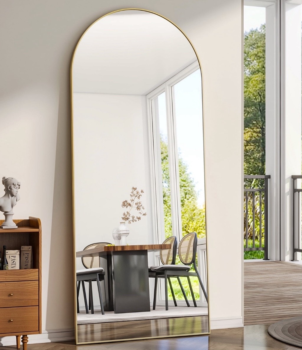 The most amazing price on this mirror! 
