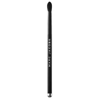 The Crease Brush Synthetic | Sephora (US)