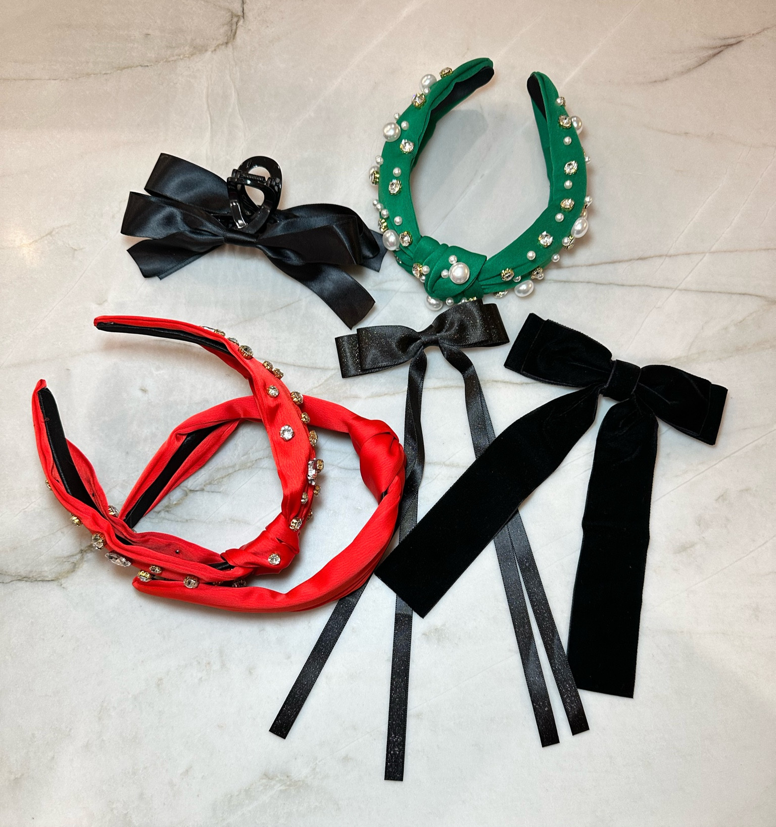 bows for the holidays 

#LTKbeauty #LTKstyletip #LTKHoliday