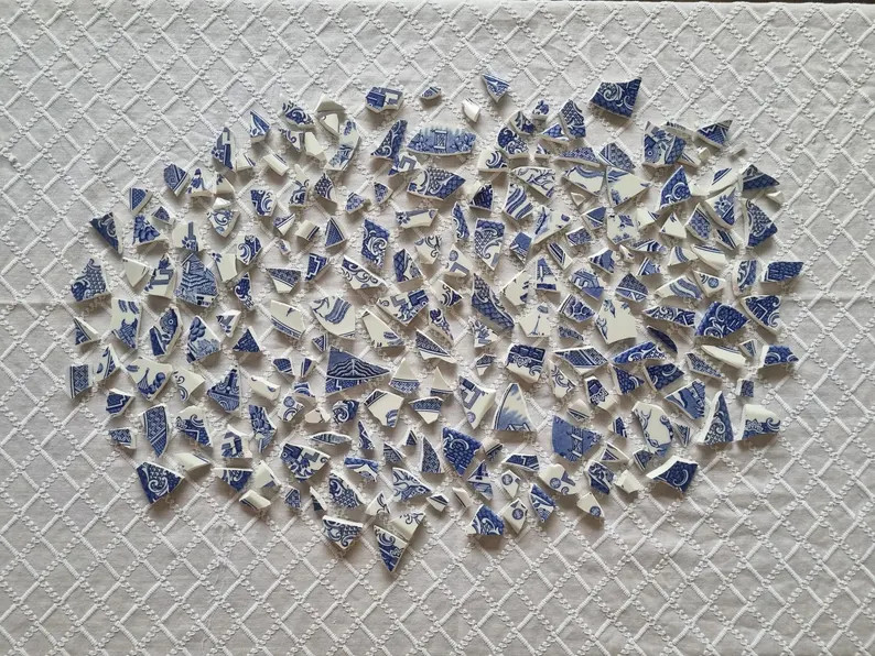 Broken China Mosaic Pieces, 200 Blue Willow Shards, Vintage English China Craft Supply - Etsy | Etsy (US)