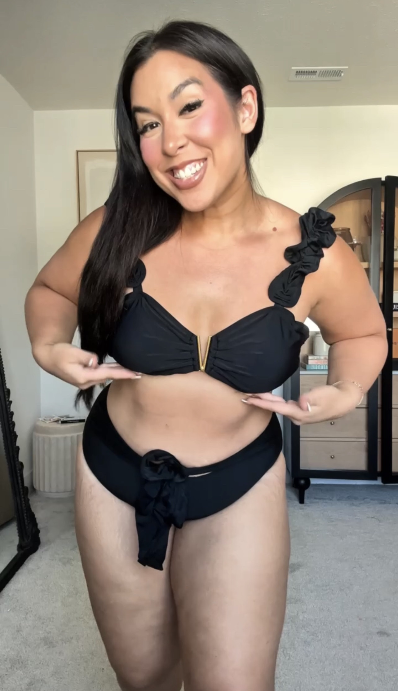 Affordable swimsuit from Amazon for the midsize girlies!
-
-
-
Vacation outfit, full coverage swimsuit, high waisted bikini bottoms, one piece swimsuit, cut out swimsuit, Amazon swimwear, Amazon bikini set

#LTKStyleTip #LTKMidsize #LTKSwim