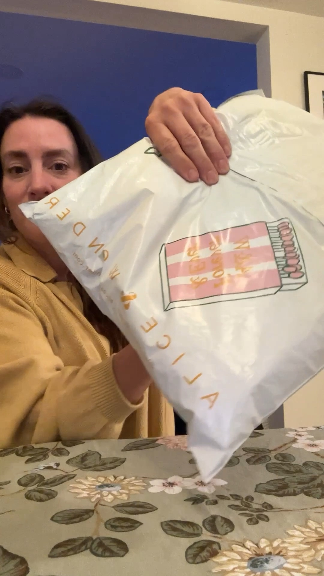 Moms Day Gifting 💐

I pack up my own mom’s day gift (anyone else? 🤪) I don’t mind tho, because it means I’m getting exactly what I want! 

Alice & Wonder (a female owned company) knows how to do it for the mamas. 

What do you think I selected??? 

#LTKmomlife #LTKMothersDay #LTKKids