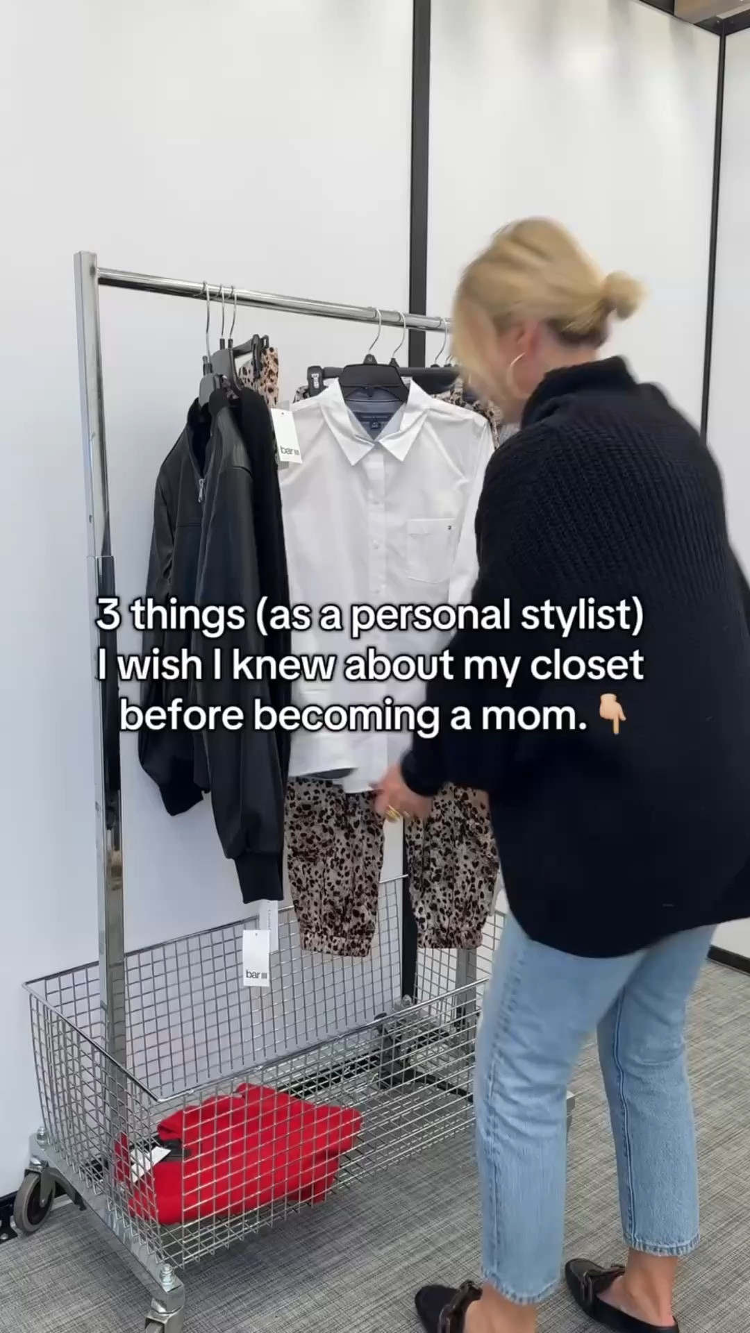 Becoming a mom changed so much — including how I got dressed every day. I wish someone had told me these three things sooner: 1️⃣ Your closet has to support your real life. Playgrounds, school drop-offs, meetings, errands… outfits have to work for the day you’re actually living, not the one you dressed for before kids. 2️⃣ Comfort and style are not opposites. You don’t have to choose between feeling comfortable and feeling put together. The right fabrics, fits, and silhouettes can give you both. 3️⃣ Confidence comes from simplicity. When your closet is edited and built around pieces that mix easily, getting dressed takes less time — and feels so much better. Motherhood doesn’t mean losing your style. It just means your wardrobe needs to evolve with you. If you want help creating a closet that works for this season of life, our team is here.✨