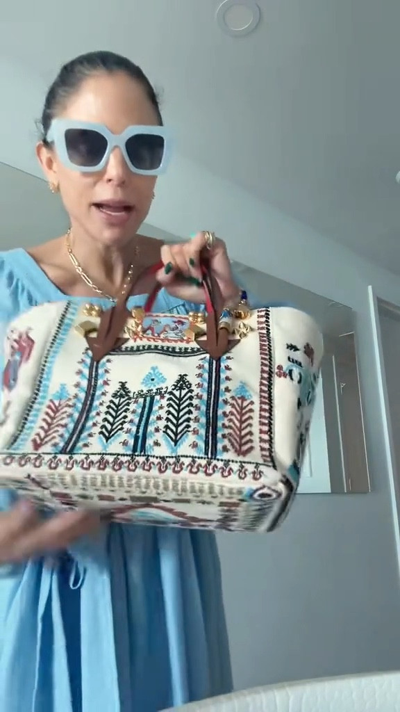 Let’s go tour the University of Miami! 🩵

#LTKStyleTip #LTKWatchNow