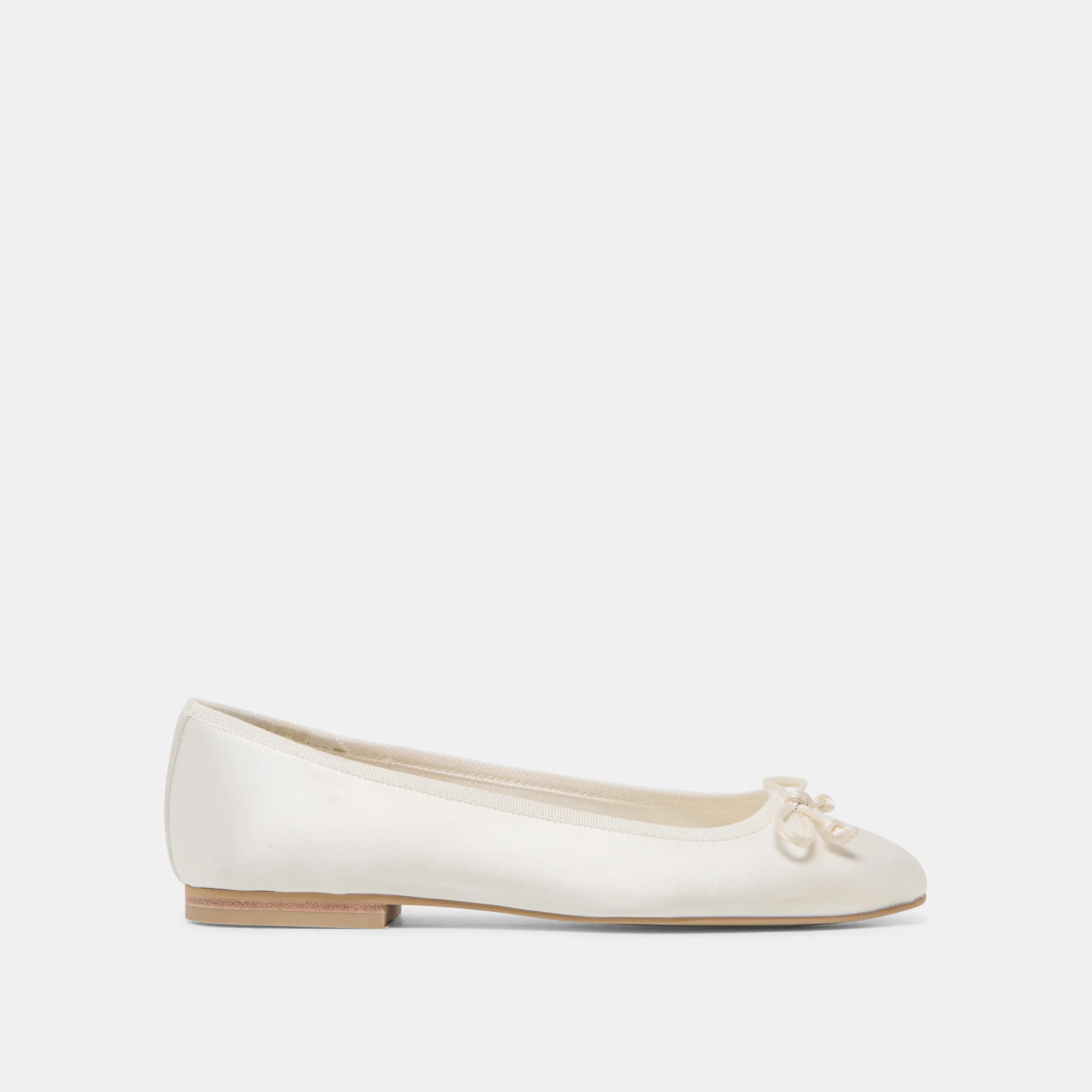 Ritla Ballet Flats White Satin | DolceVita.com