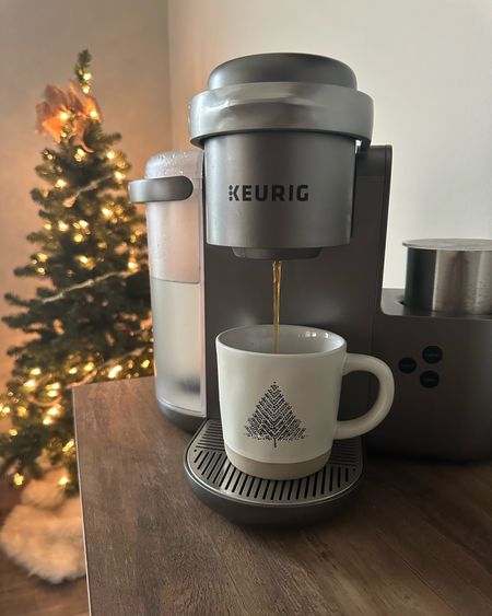 The source of my sanity - the Keurig K-Cafe Special Edition single serve k-cup pod coffee, latte, and cappuccino maker 🖤☕️



#LTKSeasonal #LTKhome