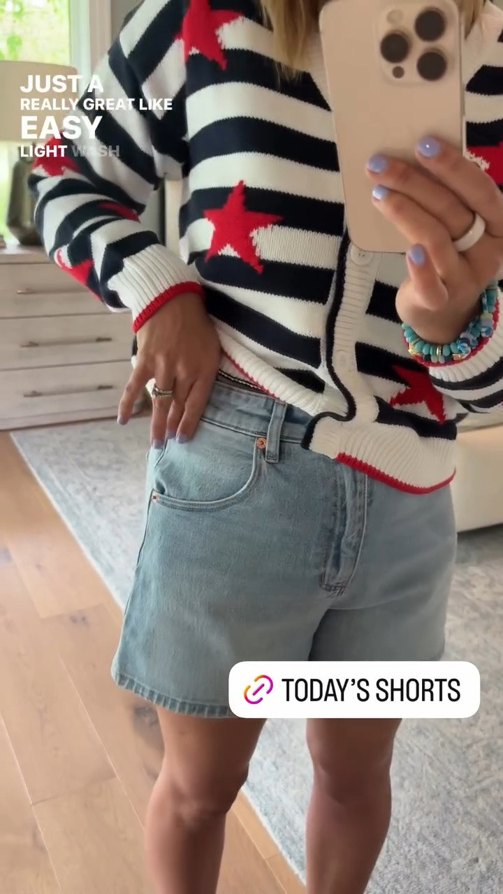 Just a simple pair of shorts every girl needs!

#LTKmomlife #LTKootd #LTKdayinmylife