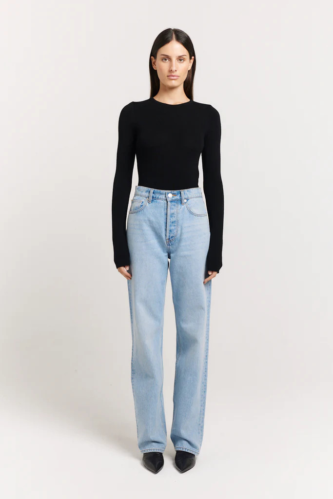 Valentina Jean | Henne