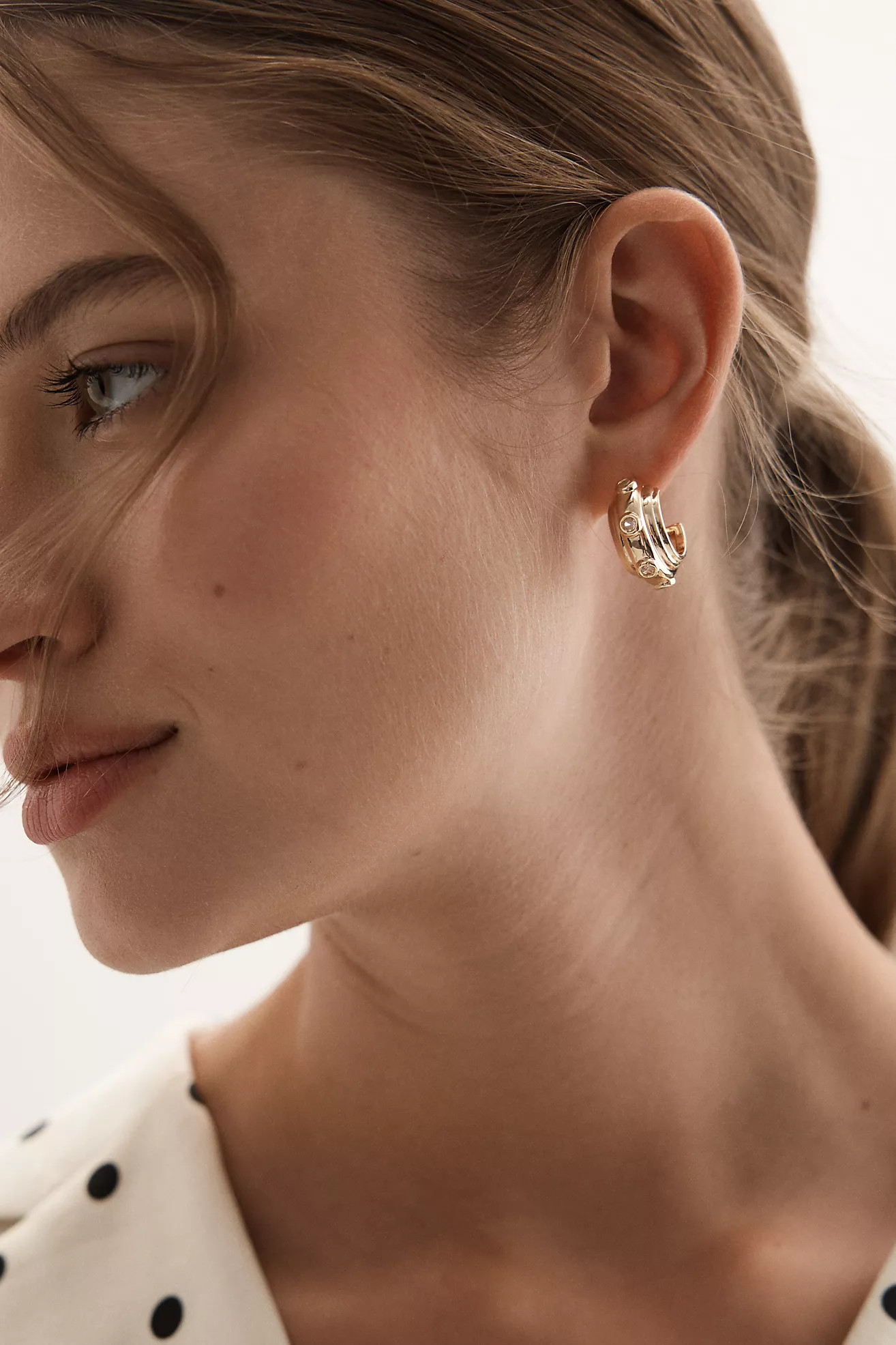 Stone Ribbed Huggie Hoop Earrings | Anthropologie (US)