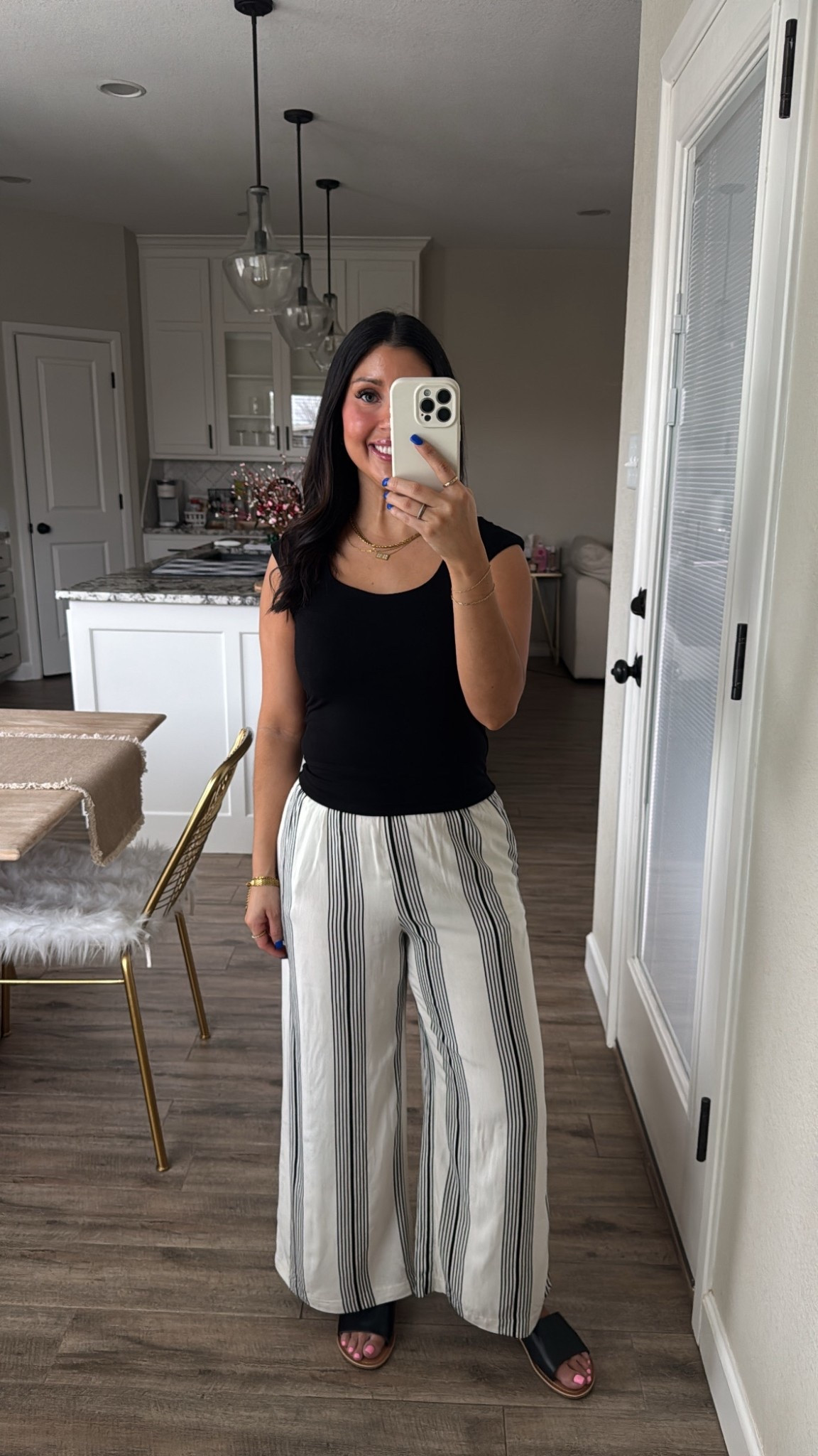 Small top XS pants  

#LTKWorkwear #LTKPetite #LTKootd