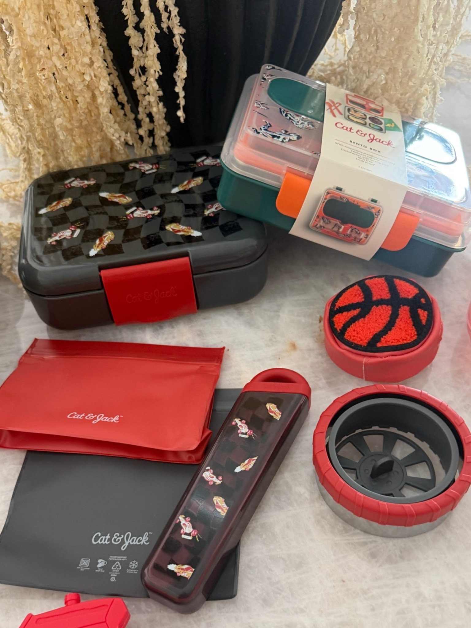 Matching lunch sets for kids at Target! My boys will love these 🙌🏾

#LTKmomlife #LTKKids