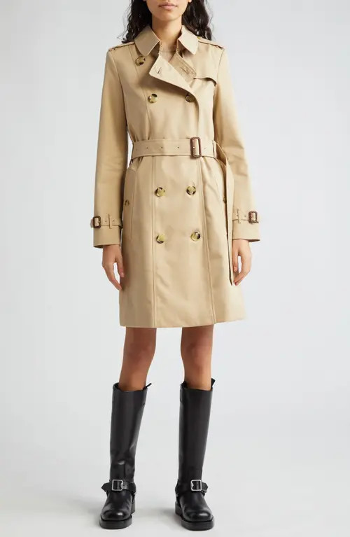 burberry Mid-Length Chelsea Heritage Trench Coat in Honey at Nordstrom, Size 16 | Nordstrom
