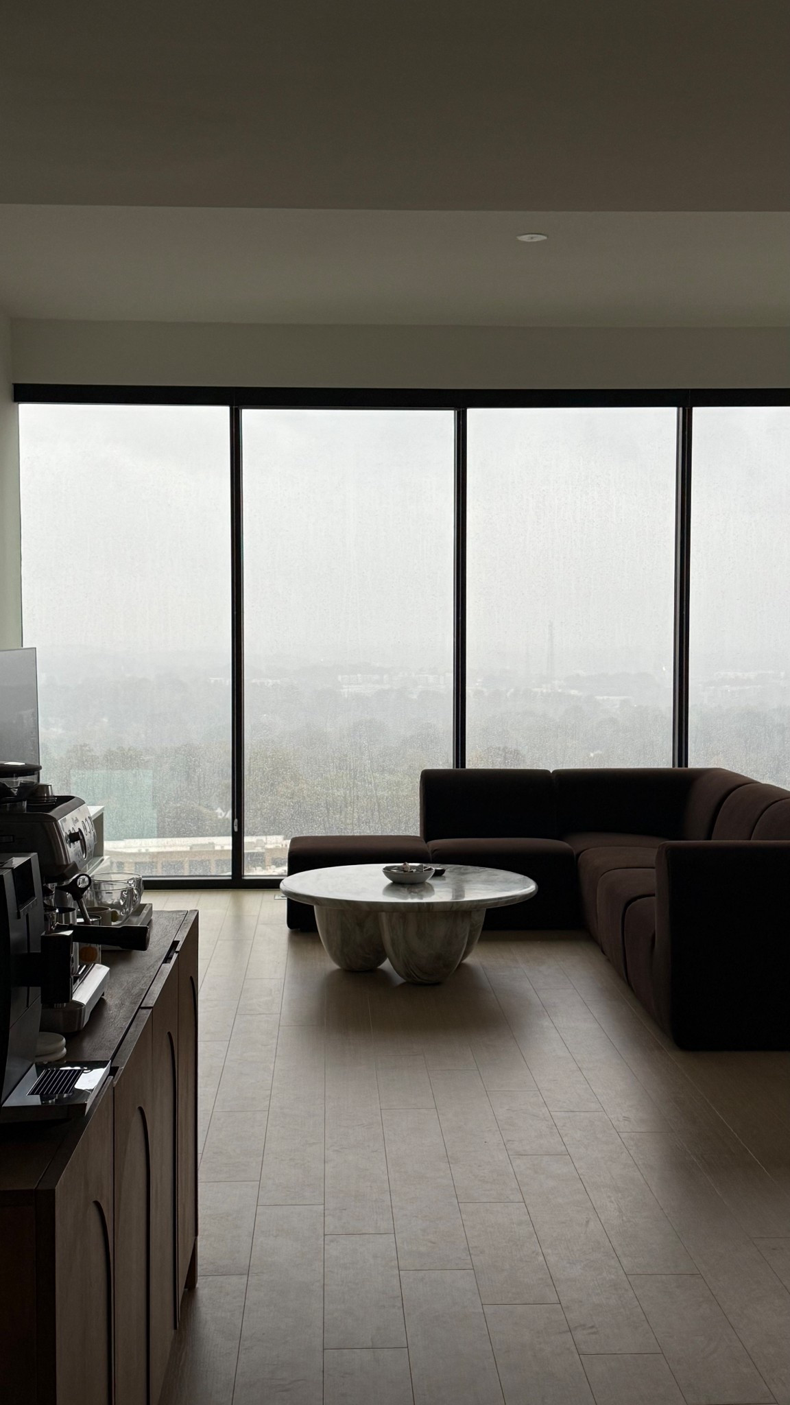 the most perfect chocolate brown couch (that you can customize the size or shape of) & pet friendly 🤭

#LTKSeasonal #LTKHome #LTKHoliday