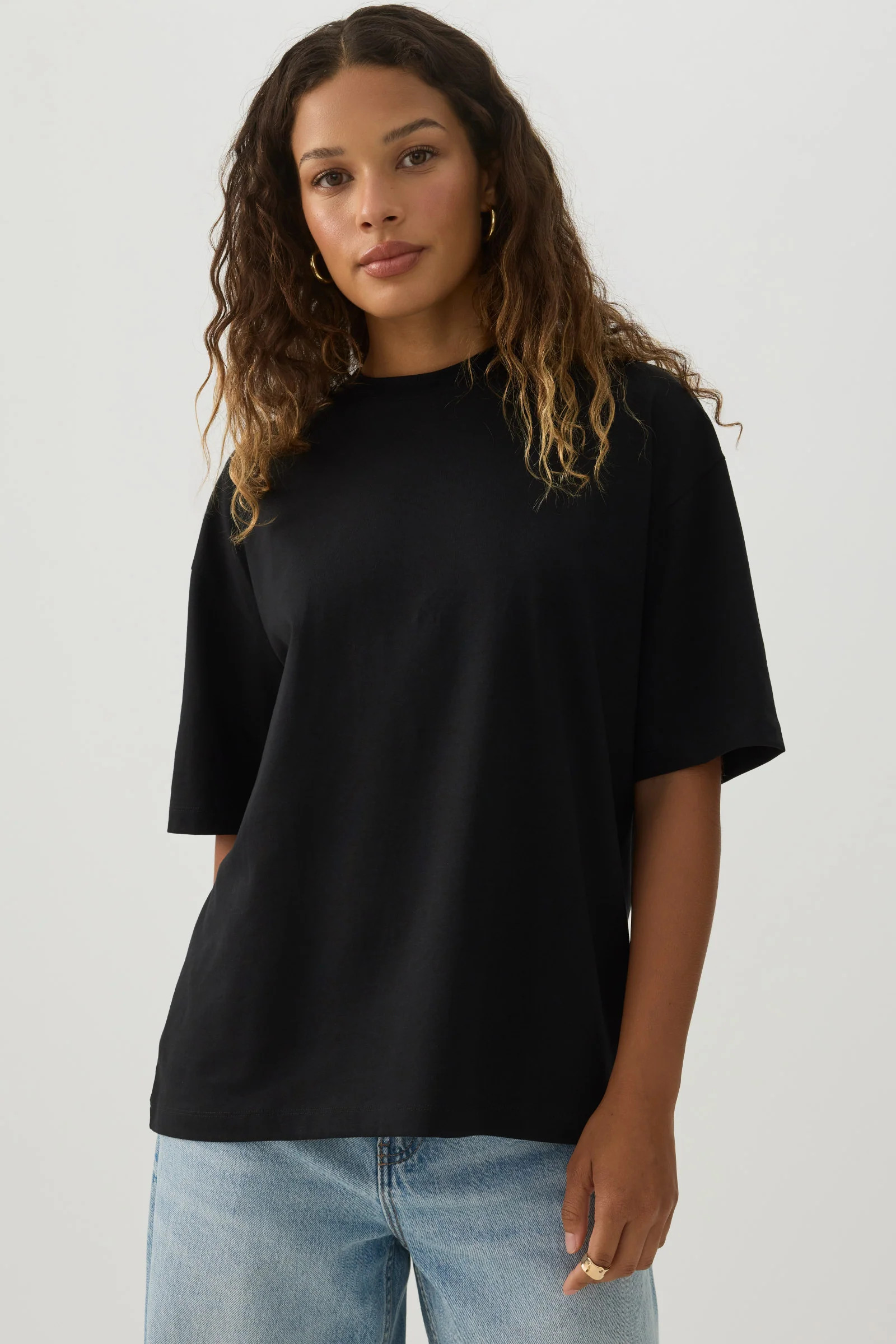 Basicore\u2122 Oversized T-Shirt Black Licorice | Ardene Canada | Ardene US