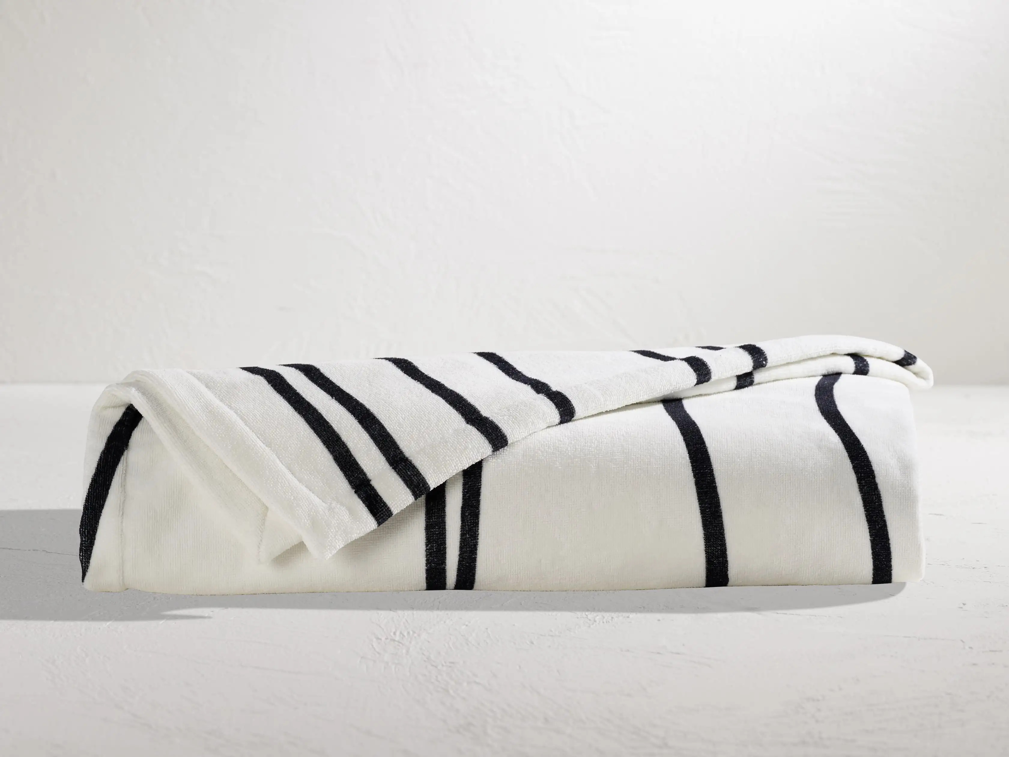 Dunes Beach Towel in  Meteorite | Arhaus