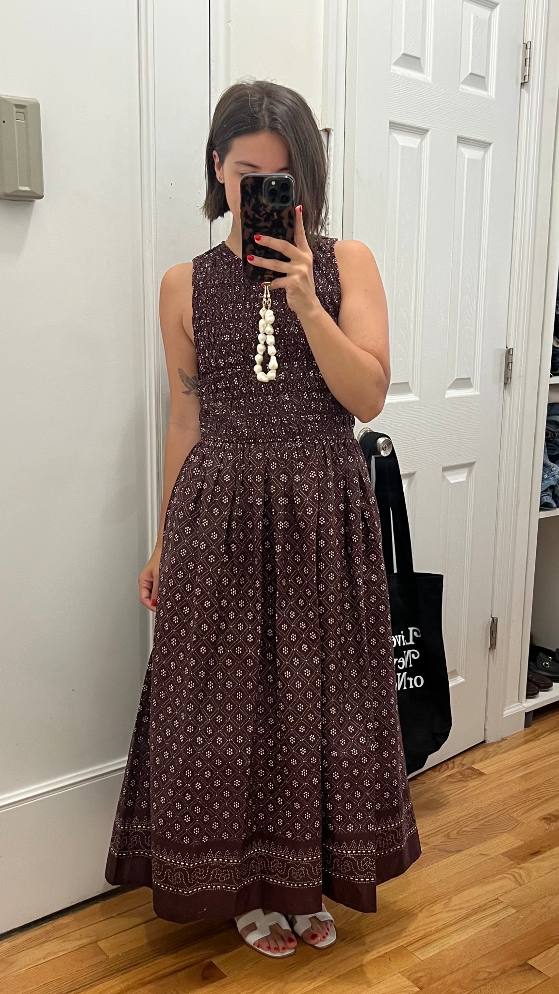 A very perfect dress for transitional fall weather!

Madewell 
Dresses
Fall dresses
Under $200 
Printed dress 

#LTKPetite #LTKStyleTip #LTKxMadewell