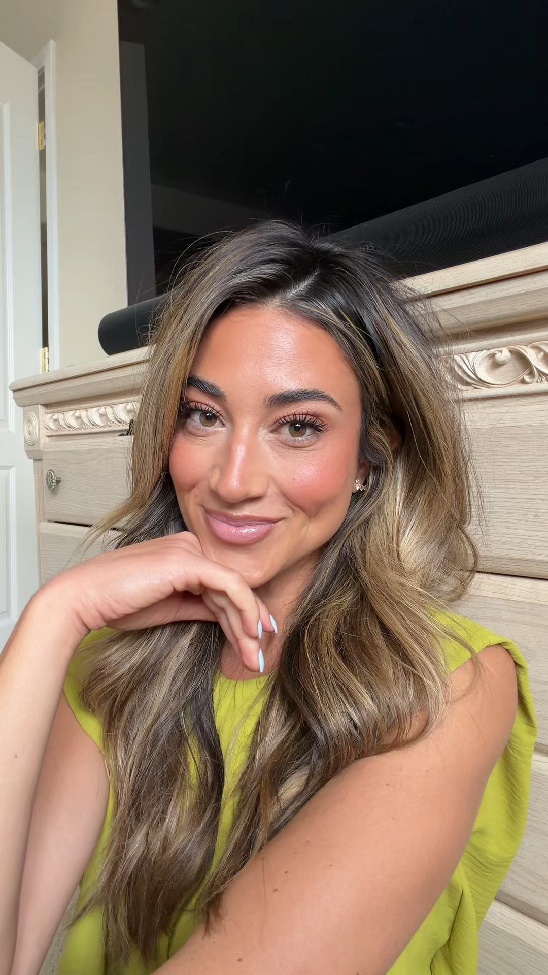 my current makeup routine 💗 
+Elf Thirst Burst Drops Primer 
+Il Makiage Woke Up Like This Foundation (75)
+Rare Beauty Warm Wishes Bronzer Stick (Happy Sol)
+Dibs Duo Brush 
+Kosas Revealer Concealer Extra Bright (Illusion) 
+Hourglass Vanish Concealer (Apricot) 
+Morphe Bake & Set Setting Powder (Translucent)
+Dibs Duet Baked Bronzer (Caramel Cappuccino)  
+Naked Sundays Glow Balm (Pink Pop)
+Patrick Ta Major Headlines Blush Duo (She’s the Moment)
+Smashbox X Becca Shimmering Skin Perfector (Champagne Pop) 
+Rare Beauty Brow Harmony Flexible Lifting Gel
+Morphe Lifeproof Setting Spray
+Colourpop Bare Necessities Eyeshadow Palette 
+Lancôme Cils Booster XL Mascara Primer
+YSL Lash Clash Mascara
+Makeup Forever Artist Color Pencil (Anywhere Caffeine)
+Buxom Full On Lip Plumping Polish (Dolly Light)p
+Eyelash curler 
