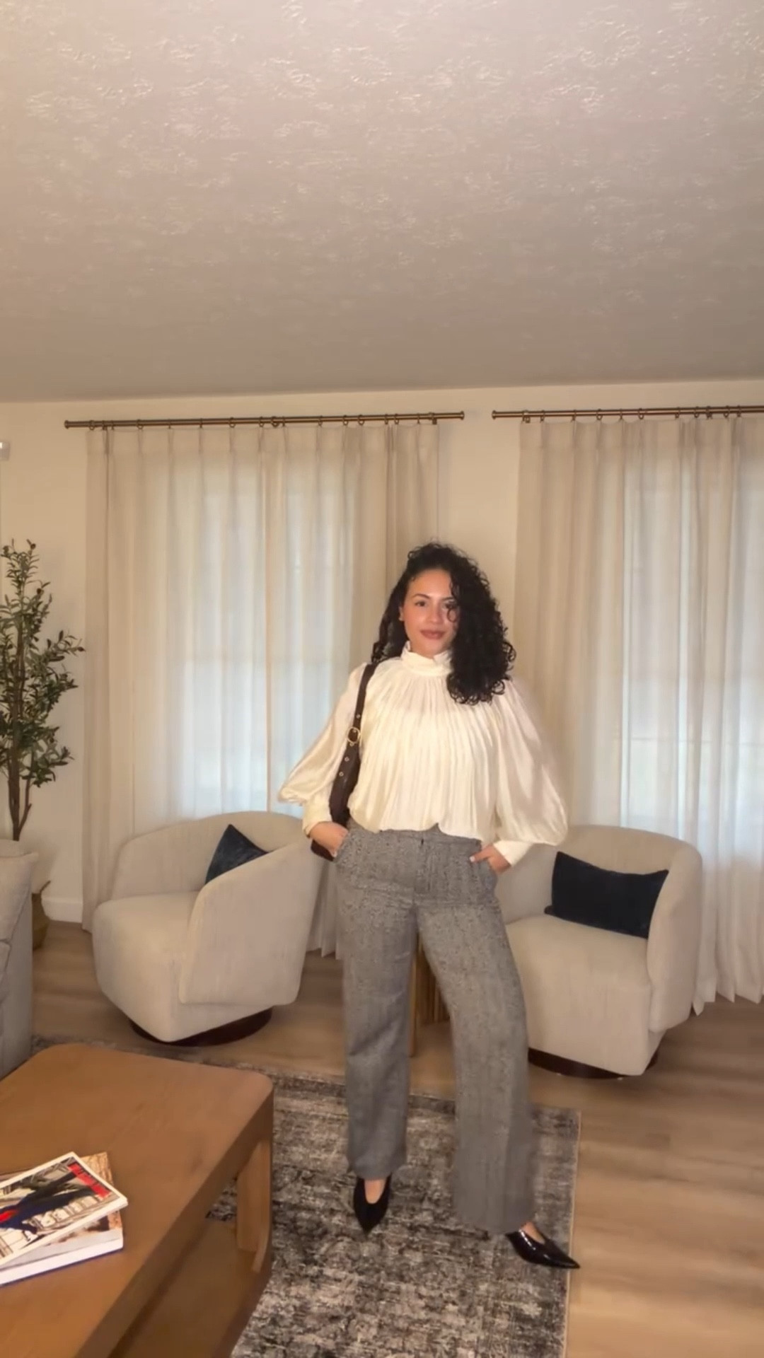 I don’t know what kind of magic is happening at @hm, but their workwear game is strong! As someone who needs comfortable, affordable, and stylish pieces for work, I’m so grateful for this brand. I love how polished and professional these pieces look, and the fact that they withstand the test of time without breaking the bank. Fashion is all about expressing ourselves, and I’m a big fan of high-low styling. My advice? Ditch the stores and shop the app - it’s got a better selection, sales, and a rewards program that gives you cash off your orders!