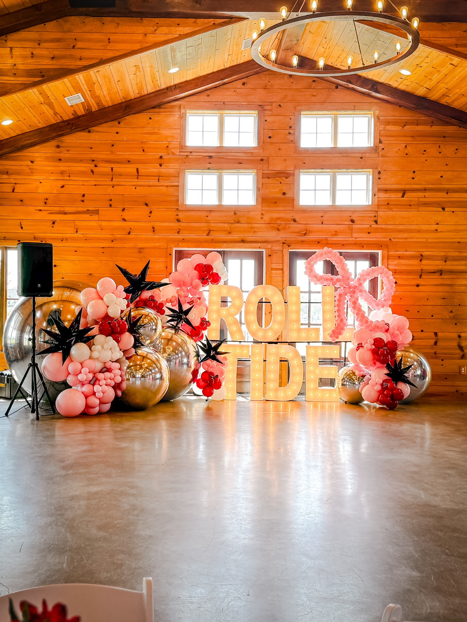 Graduation Party Decor

Roll tide decor  University of Alabama  marquee letters  bow decor  balloons  party decor  pink balloons  landpartyrentals 

#LTKStyleTip #LTKHome #LTKParties