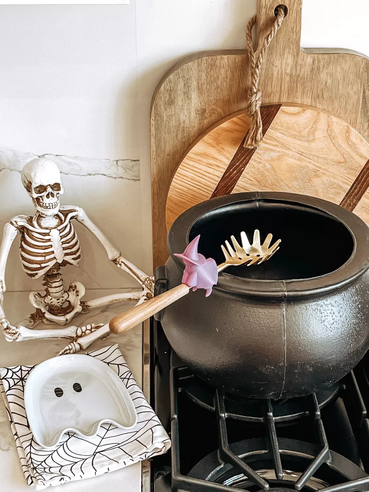 Agatha Spoon Holder & Steam Releaser Witch Kitchen Cooking Ototo