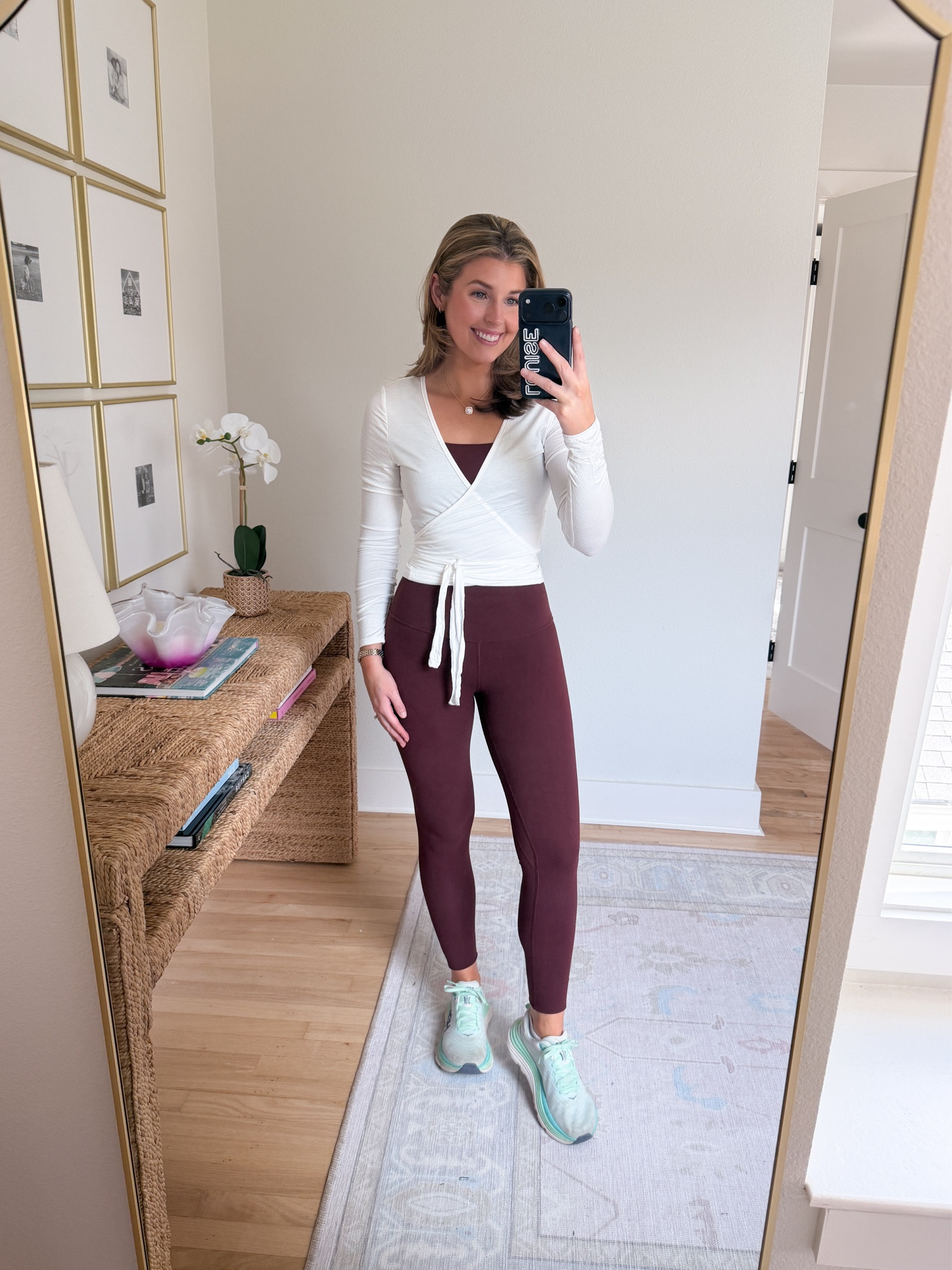 One of my fave workout sets! Wearing an XS in everything! 