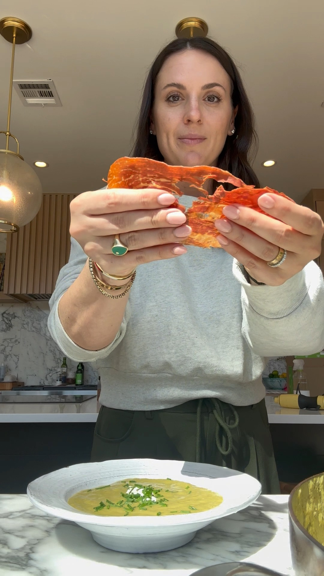 Celebrating spring’s finest with this velvety smooth Cream of Asparagus Soup with Crispy Prosciutto! 💚

https://thedefineddish.com/cream-of-asparagus-soup-with-crispy-prosciutto/

#SpringCooking #AsparagusLover #HomemadeSoup #SeasonalEats

#LTKWatchNow