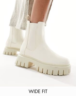 ASOS DESIGN – Wide Fit – Anthem – Chelsea-Boots in gebrochenem Weiß mit dicker Sohle | ASOS (Global)