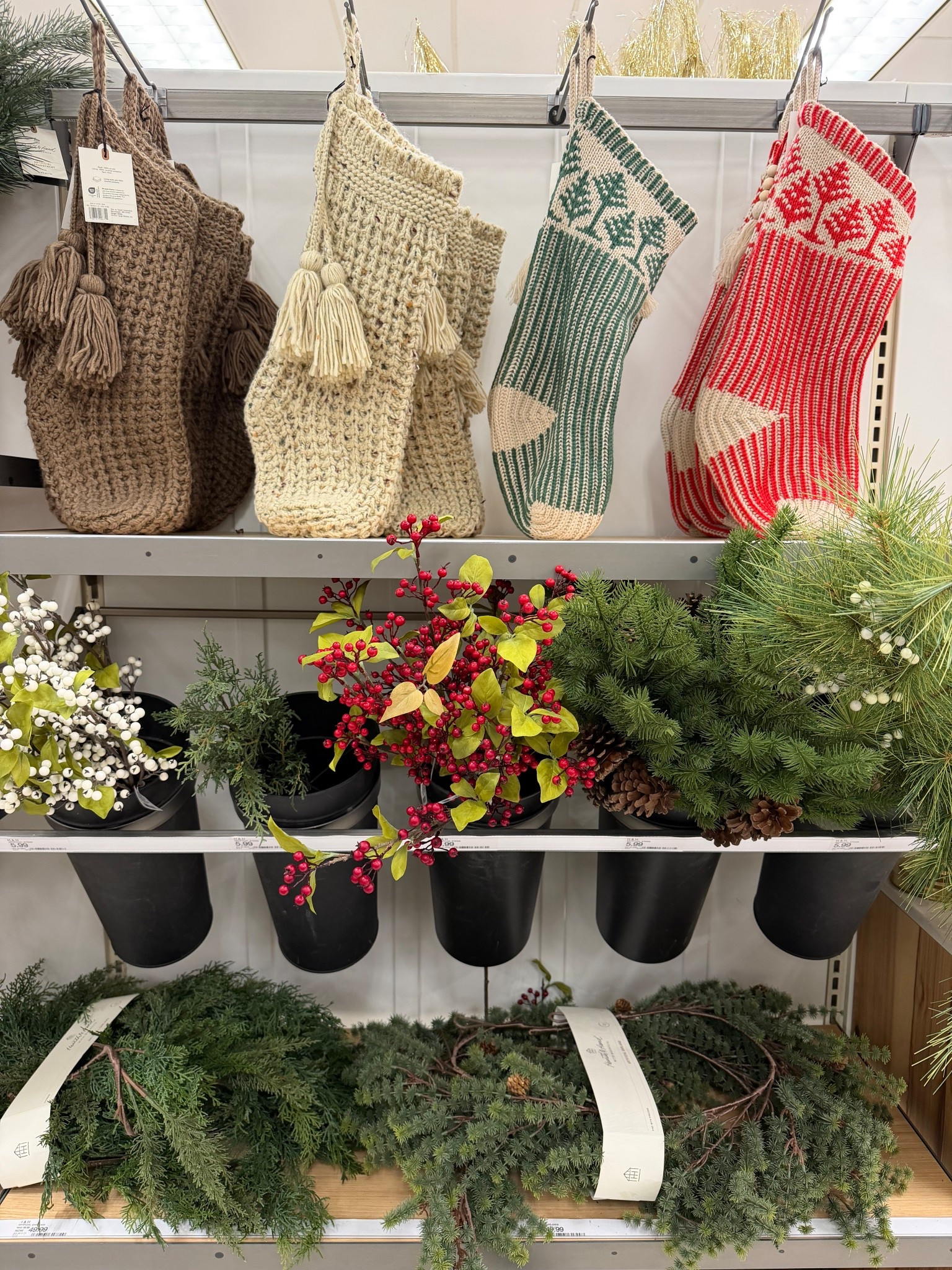 Stockings and Garland

Holiday decor, Christmas decorations, home decor, stockings, garland, Black Friday sale.

#LTKHome #LTKSeasonal #LTKHoliday