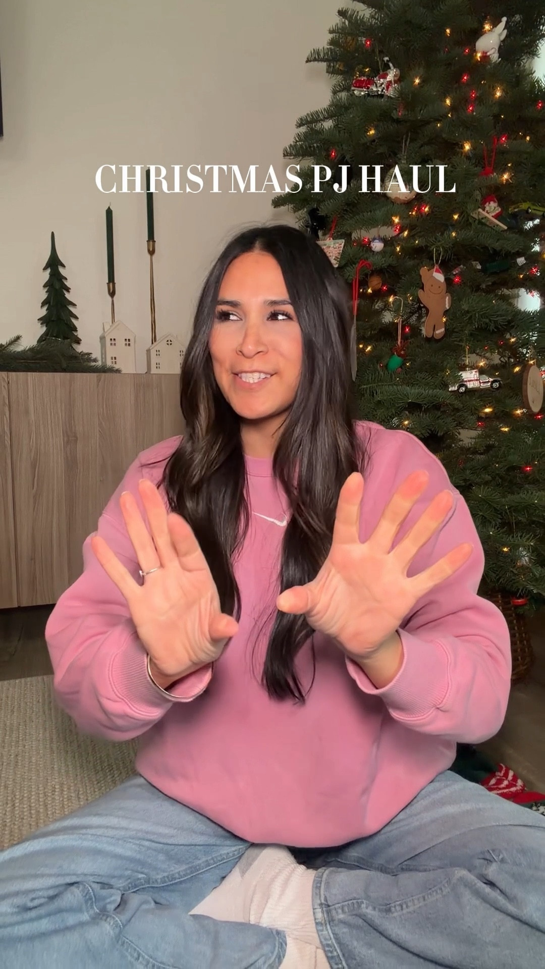 These Christmas PJs from @Aerie + @Target are too good 😭🎄
Striped for the festive girlies, Grinch for the spicy ones. Buttery soft and Christmas approved 🎄
#christmaspjs #giftguide #christmaspajamas #ootd whatiwore #stripes #momoutfit #momstyle #christmas 

#LTKGiftGuide #LTKHoliday #LTKmomlife