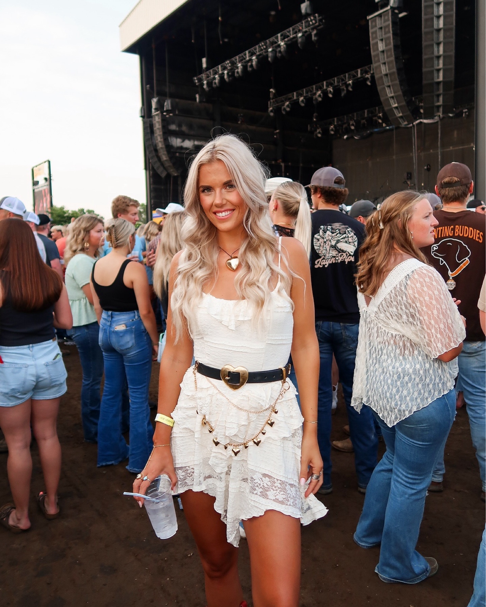country concert outfit (i wore red boots!) size 4 in dress 🍒🎶🎟️

#LTKFindsUnder100 #LTKStyleTip #LTKSeasonal