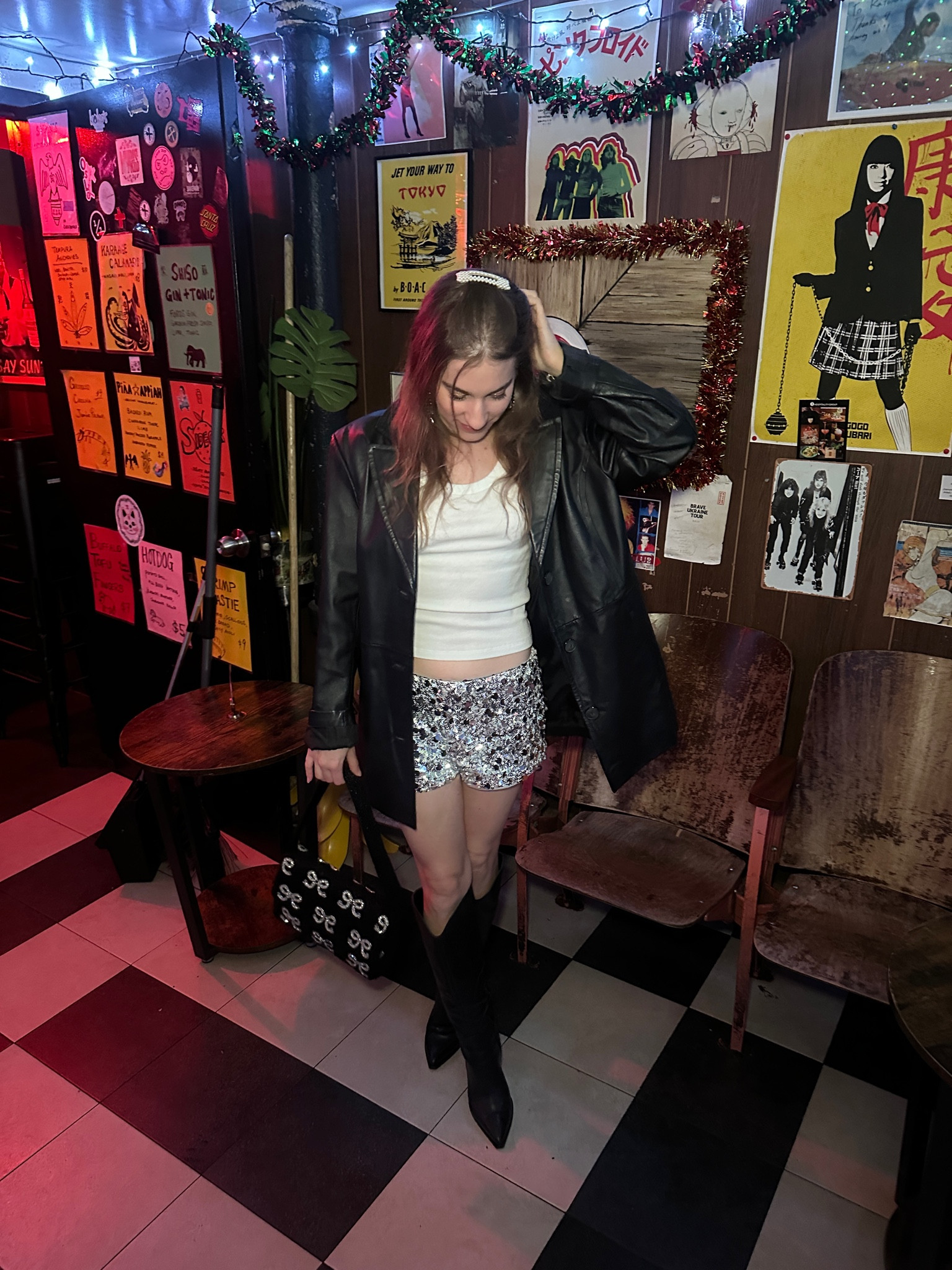 Sequin shorts for NYE outfit 

#LTKSaleAlert #LTKFindsUnder50 #LTKHoliday