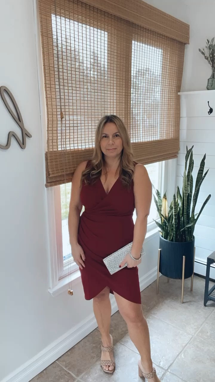 Wedding guest dress I'm wearing a large. You can wear a regular bra
Braided heels tts







Midsize fashion, work outfit
#LTKwedding #LTKworkwear #LTKFind

#LTKunder50 #LTKwedding #LTKSeasonal