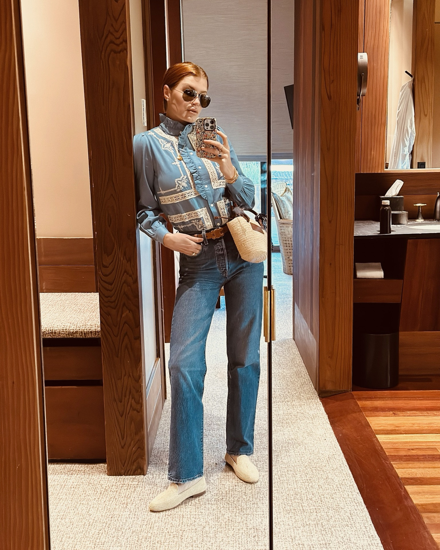 New denim alert 🚨 I have been looking for a pair that weren’t straight, but weren’t flair and needed to be high waisted - these checked all the boxes. You’ll be seeing me in these a lot this season💪🏻

#LTKStyleTip #LTKTravel #LTKWorkwear