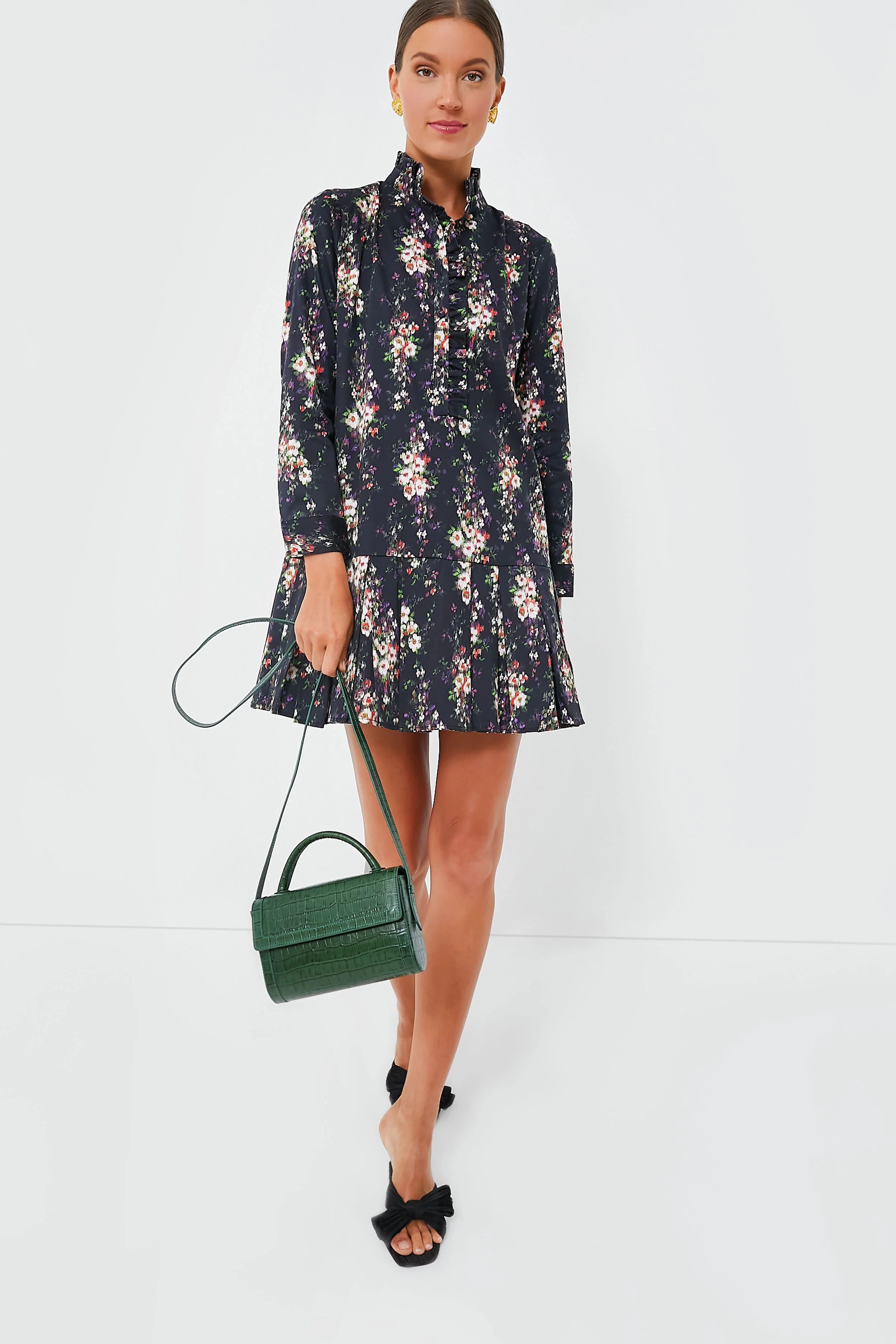 Onyx Falling Flowers Bouquet Tate Dress | Tuckernuck (US)