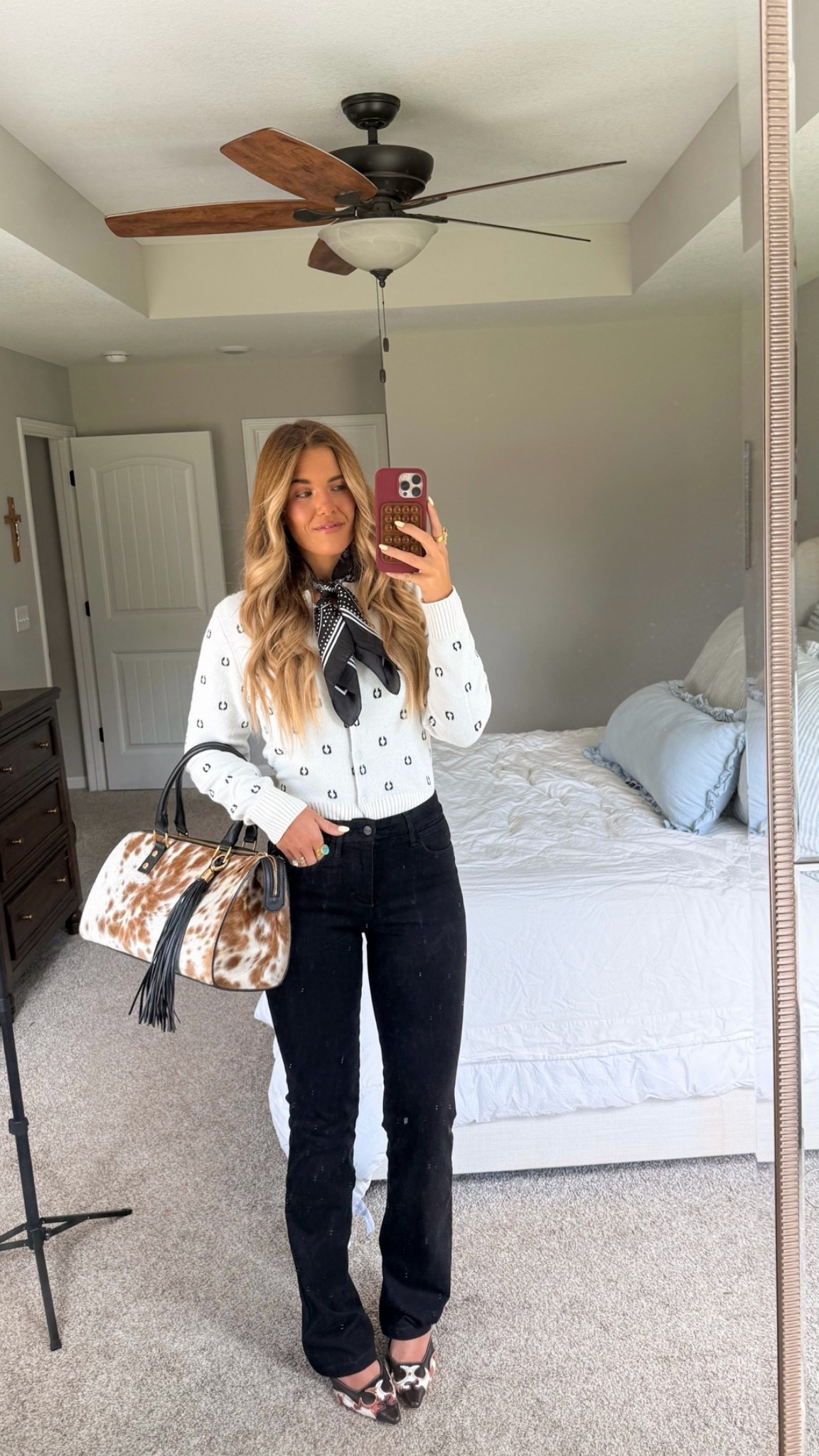 western chic casual business office wear!
sizing: 
Black denim jeans- color LEIGHTON - Waist 27 - Inseam 36. sweater in a small. bag is from kelly tooke (linked similar)

#LTKgrwm #LTKSaleAlert #LTKOver40