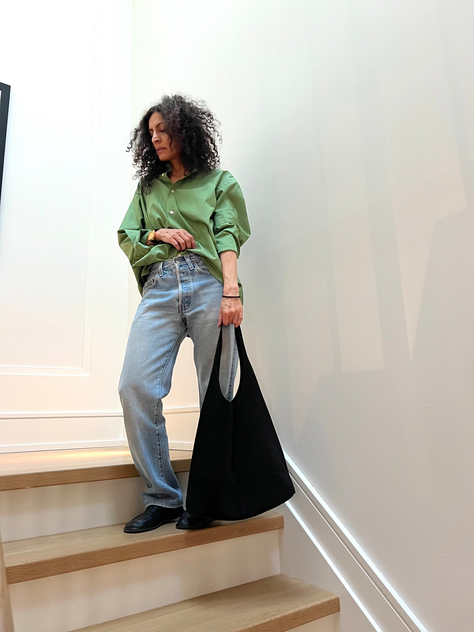 Another great bag by @shopvestirsi 
#vestirsi.  Sienna is rich in suede but comes in a leather version too.  I’ve linked both.