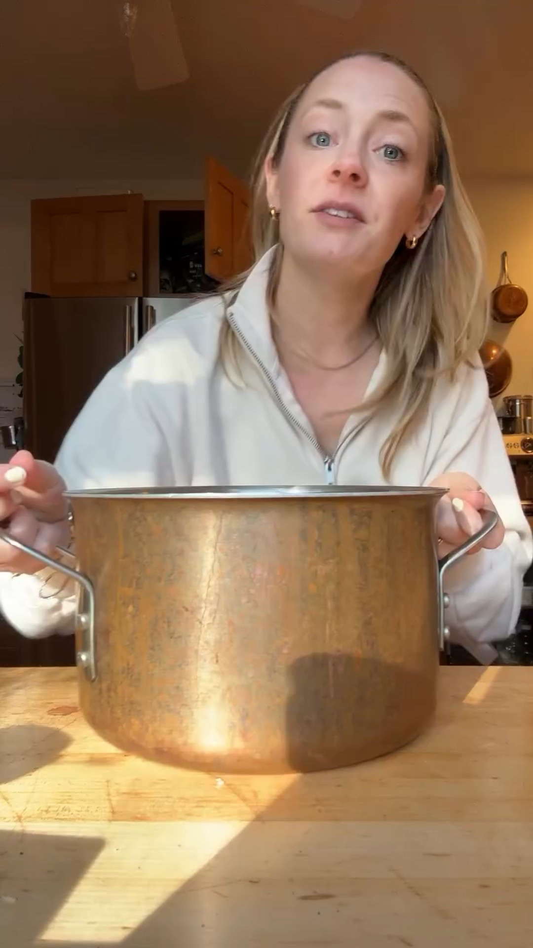 Sometimes I cook for aesthetics…most of the time I do not. 🙃
.
#foodstylist #workingmom #marriedwithkids #momlife #millennialmom #momlifebelike #toddlerlife #toddlermom #funnymoms #lifewithlittles #recipe #proteinpasta #cookingforkids