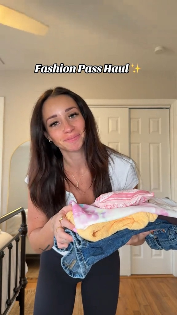 Fashion pass never fails me 🫶🏼 use code NIKKI99C for $70 off your first order! 

#LTKPetite #LTKStyleTip #LTKFindsUnder100