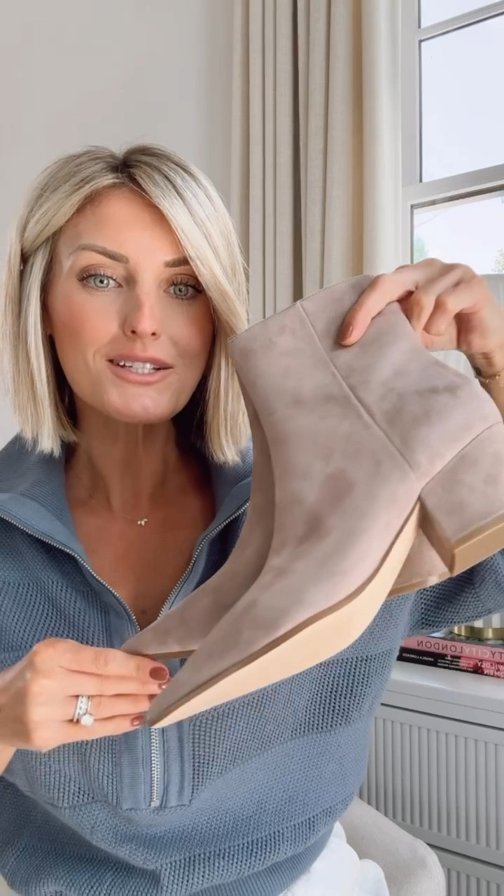 These neutral booties are a fall staple! Highly recommend grabbing them on sale while they are still in stock! @Nordstrom #anniversarysale #NordstromPartner

Loverly Grey, Nordstrom anniversary sale, NSale, Nordstrom, booties, boots 

#LTKShoeCrush #LTKSeasonal #LTKSaleAlert