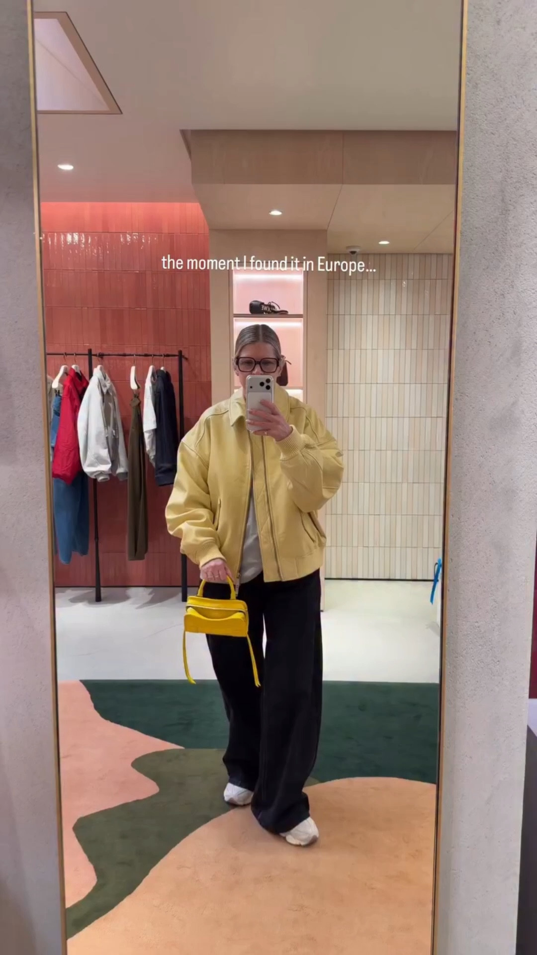 This might be one of the most overlooked bags right now…
but seeing it in person completely changed it for me.

I knew I was bringing it home.

#loewe #loeweamazona