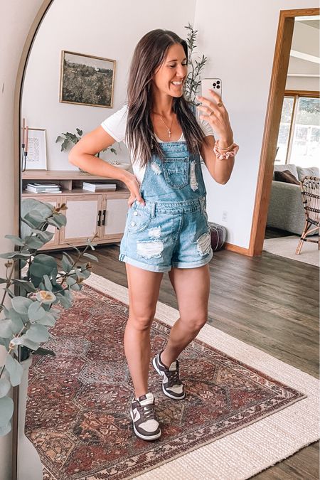 Overalls have an oversized fit. Weairng small, bump friendly but size up if you’re end of pregnancy.

Seamless top, small
Nike sneakers 

Summer outfits 
Summer outfit 
Denim overalls 
Revolve 
Bump style 

#LTKStyleTip #LTKFindsUnder100 #LTKBump