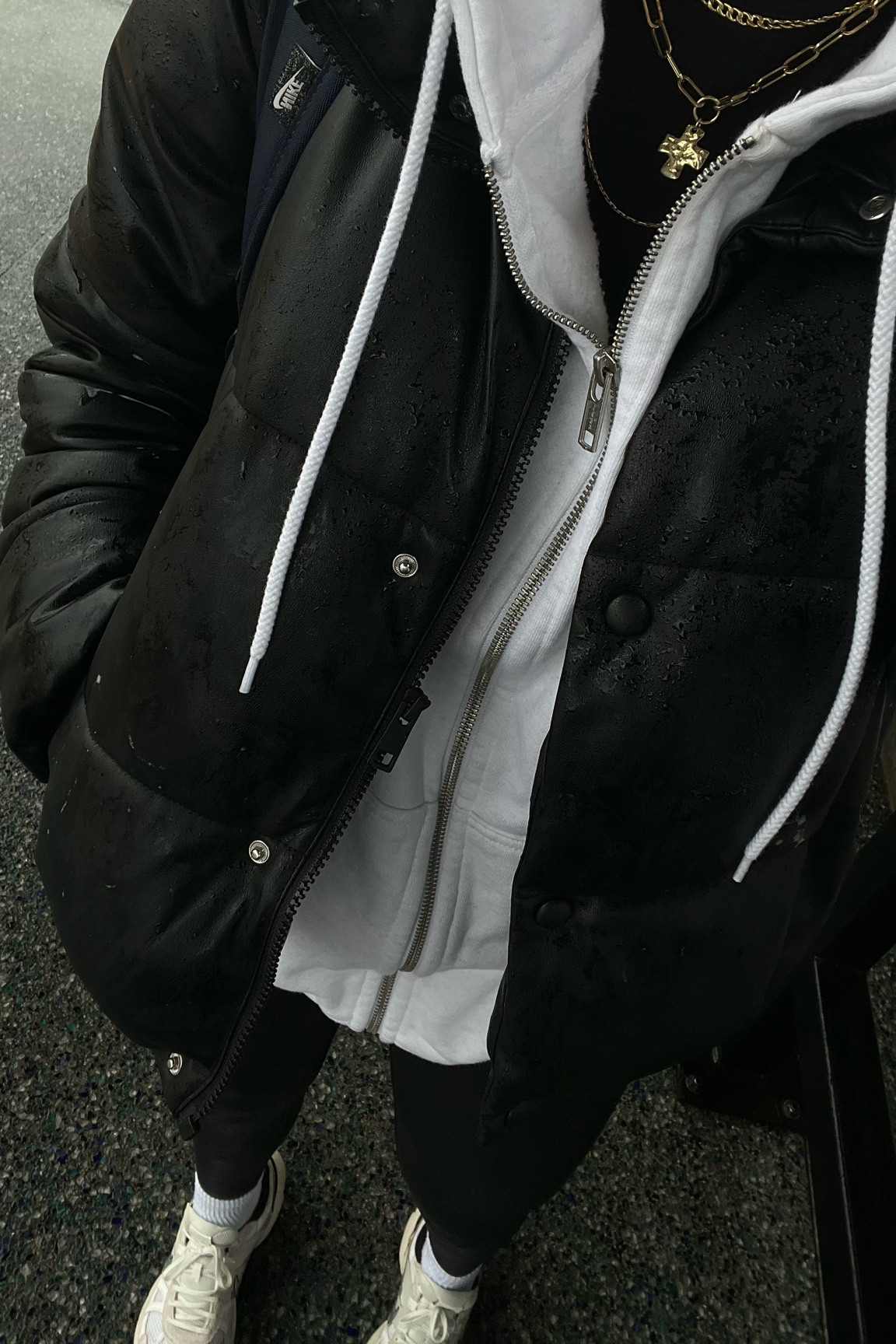 Rainy day 🤍

#LTKFitness #LTKSeasonal #LTKFindsUnder100