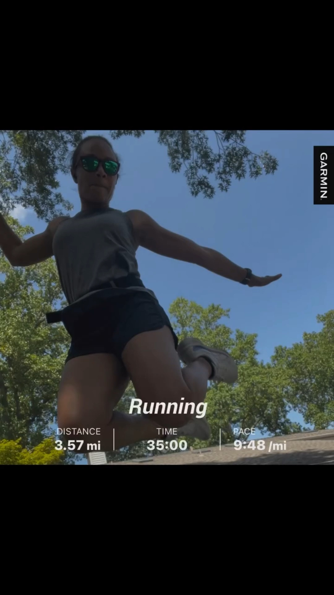 Here we go Week 15 of 17 of 5K training!

Another week another Drill Workout. Today was 8-30 seconds Cadence drills (30 seconds of recovery) and 6- 40 second Acceleration drills! I only got the notification that I was too slow once. Even after doing these for weeks, I sometimes struggle to pace right and usually it’s too fast �
 It was hot, but it got done! Reality is I don’t know what race day temperatures are gonna be looking like so I guess I’m almost prepared for anything. 

Happy Monday!

-
-
-
#5ktraining #runningjourney #motherrunner #runningisalifestyle #runlife #asicsrunning #runningmakesmehappy #leagueofgarmin @garmin