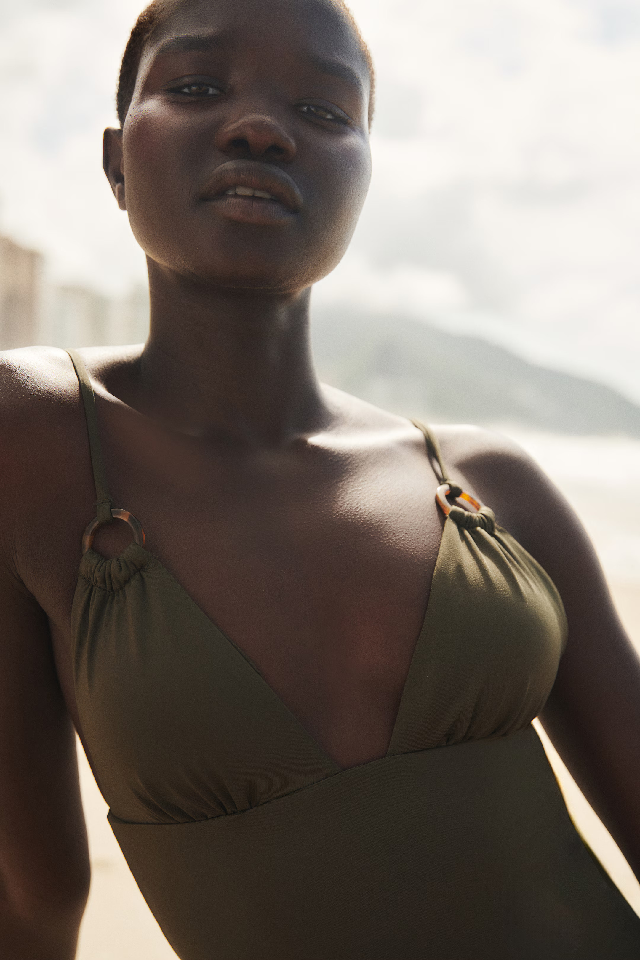 Padded-cup swimsuit | H&M (UK, MY, IN, SG, PH, TW, HK)