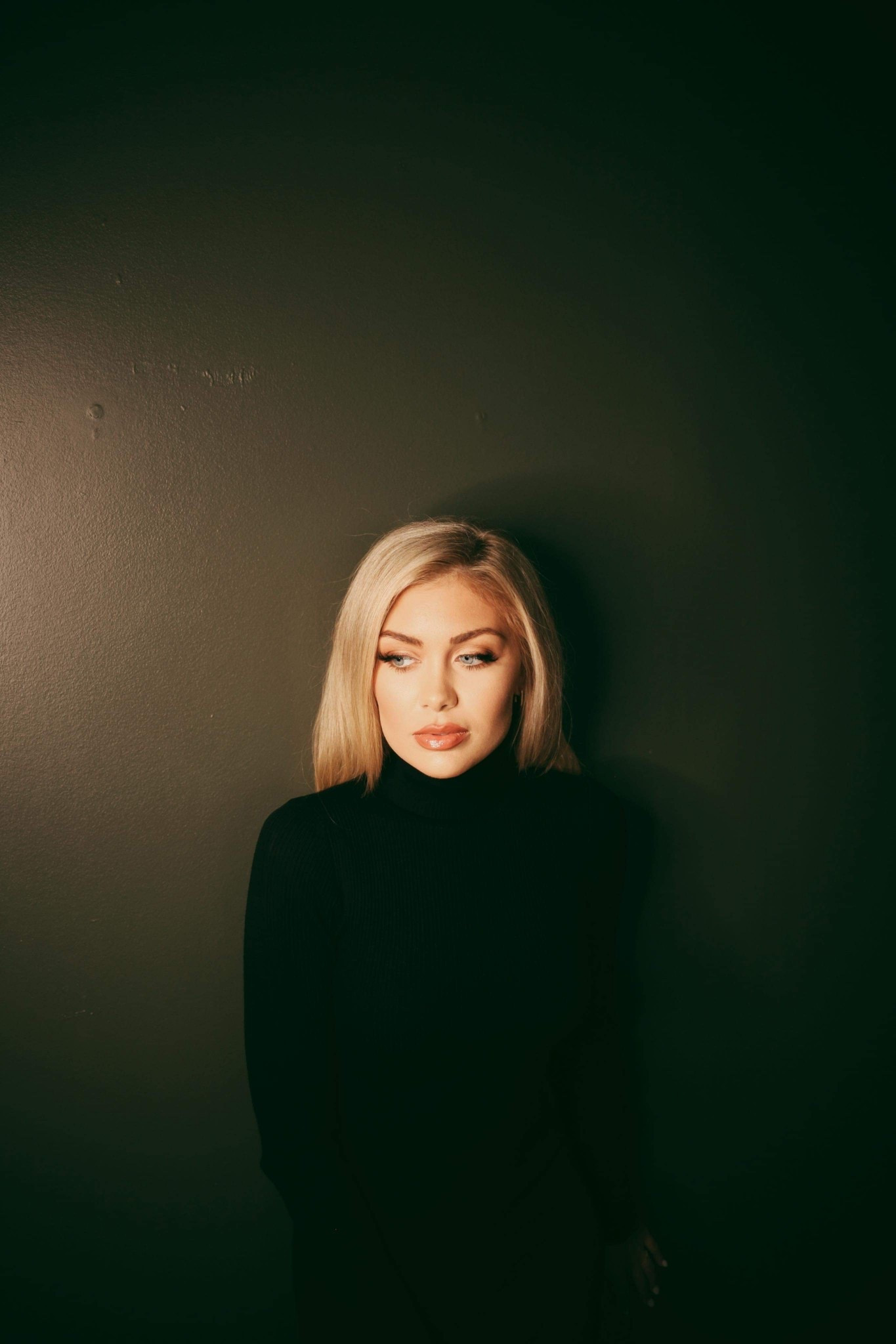 Chanel Les Beiges is my everyday glow-in-a-bottle foundation ✨ I paired it with my Heaven Mayhem dupe earrings that look designer-inspired but are such a good affordable find. Both are linked because they’re two of my go-to everyday favorites that make getting ready feel simple but polished.

#ChanelLesBeiges #ChanelMakeup #HeavenMayhem #HeavenMayhemDupe #AmazonFinds #AmazonDupes #AffordableFinds #DesignerDupe #EverydayGlow #LTKFinds
#LTKFindsUnder50 #LTKCyberWeek #LTKValentine

Comment SHOP below to receive a DM with the link to this post on my LTK ⬇
https://liketk.it/5SsIe
https://liketk.it/5YfI0
https://liketk.it/5YfKT
https://liketk.it/5YnDf
https://liketk.it/5YnFK
https://liketk.it/5YnIt

#ltkbeauty #ltksalealert #ltkpetite #ltkspringsale #ltkgrwm #ltkootd #ltkdayinmylife #ltkmomlife #ltkworkwear #ltkselfcare 

Comment SHOP below to receive a DM with the link to this post on my LTK ⬇ https://liketk.it/5YnR0 #ltkpetite #ltkbeauty #ltktravel

Comment SHOP below to receive a DM with the link to this post on my LTK ⬇ https://liketk.it/62FtH #ltkworkwear #ltkbeauty #ltkvlog

Comment SHOP below to receive a DM with the link to this post on my LTK ⬇ https://liketk.it/62FvB #ltkgrwm #ltkbeauty #ltkfestival

Comment SHOP below to receive a DM with the link to this post on my LTK ⬇ https://liketk.it/64ud4 #ltkbeauty #ltktravel #ltkworkwear

Comment SHOP below to receive a DM with the link to this post on my LTK ⬇ https://liketk.it/64udS #ltkdayinmylife #ltkootd #ltkfestival

#LTKFestival #LTKootd #LTKdayinmylife