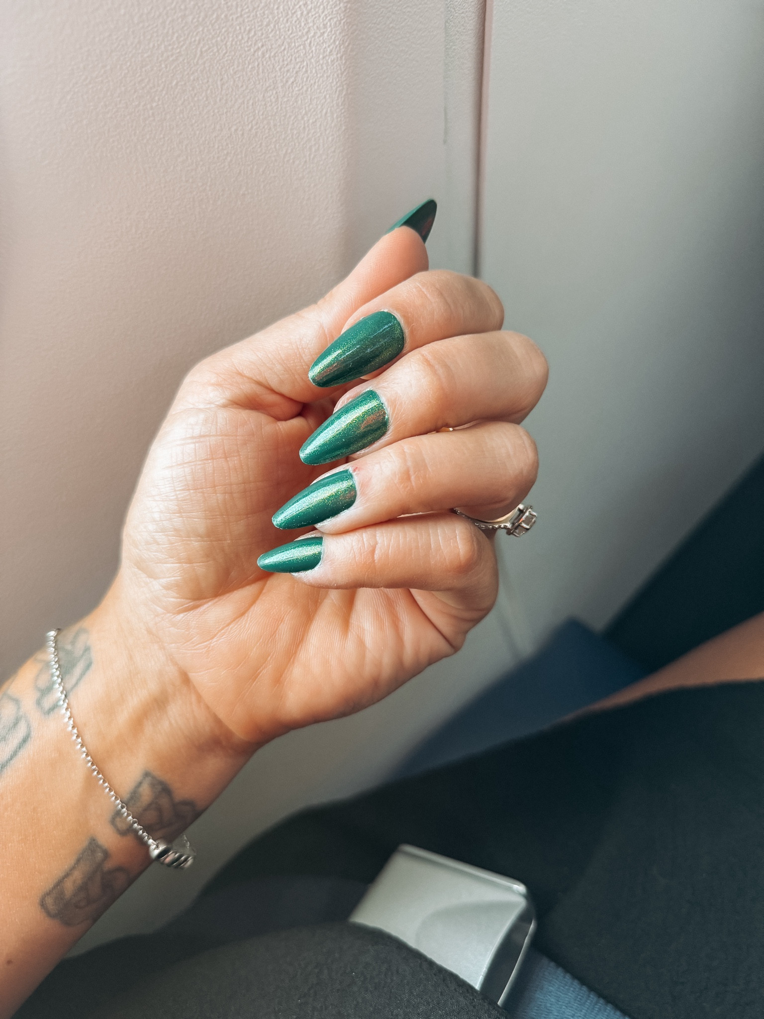 Vega’s nails

#LTKStyleTip #LTKFindsUnder50