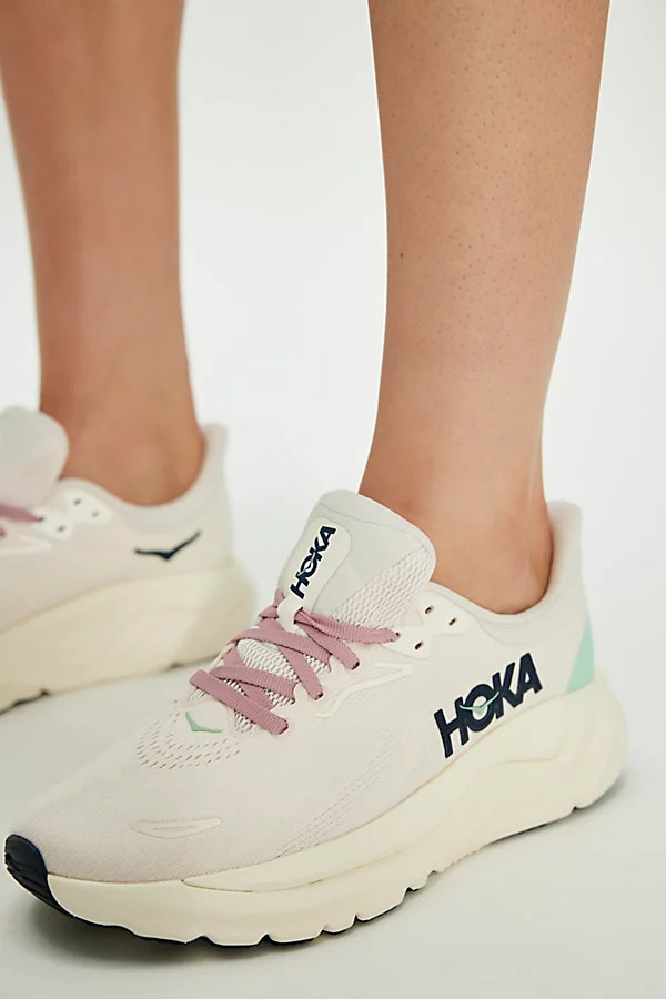 HOKA Arahi 8 Sneakers | Free People (Global - UK&FR Excluded)