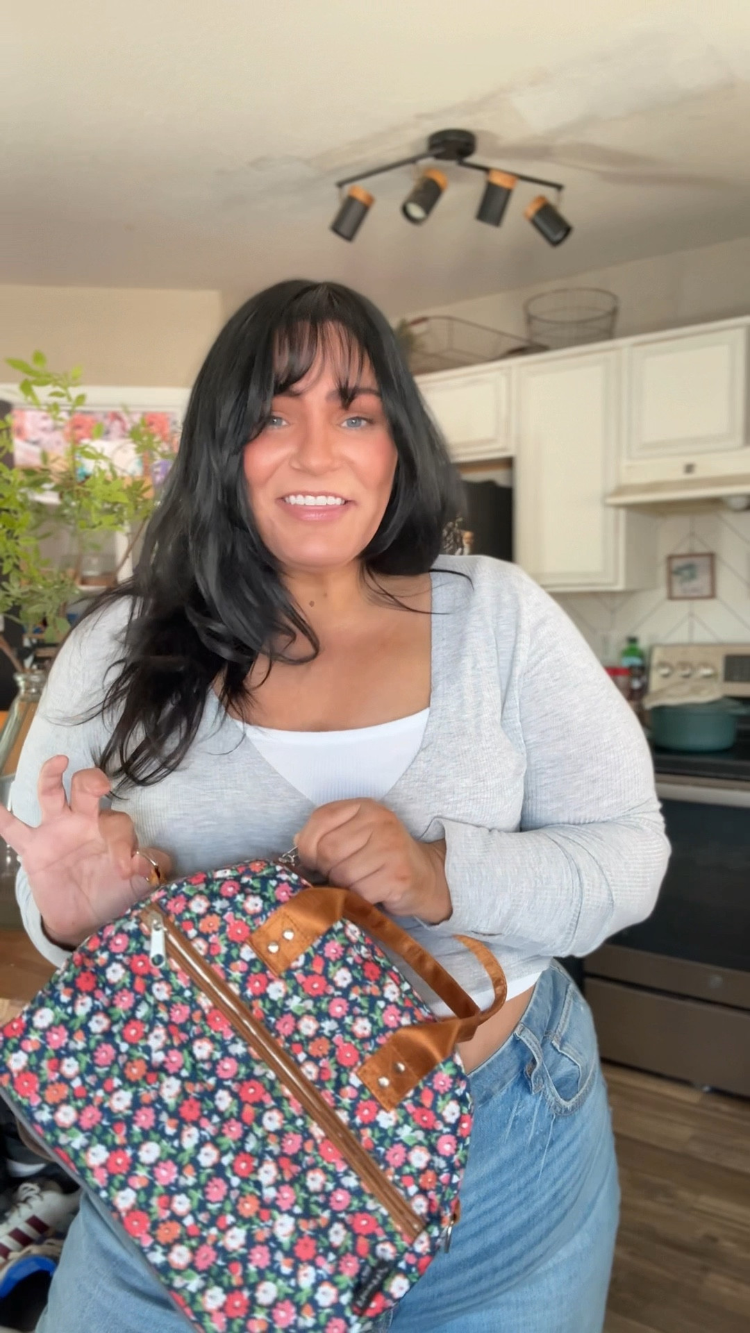 Pack my lunch with me for my corporate 9-5 

#LTKfoodie #LTKdayinmylife #LTKHome